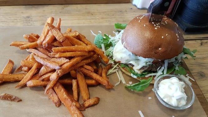 The Pearl - Dusseldorf - 4