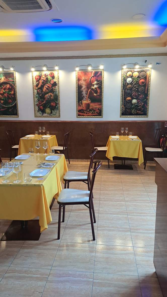 RISTORANTE INDIANO "AROMA" - 0