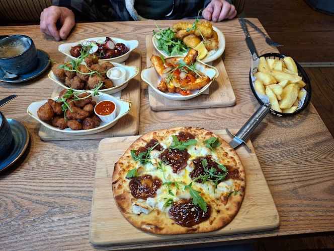The New Brighton Bar and Lounge - 6