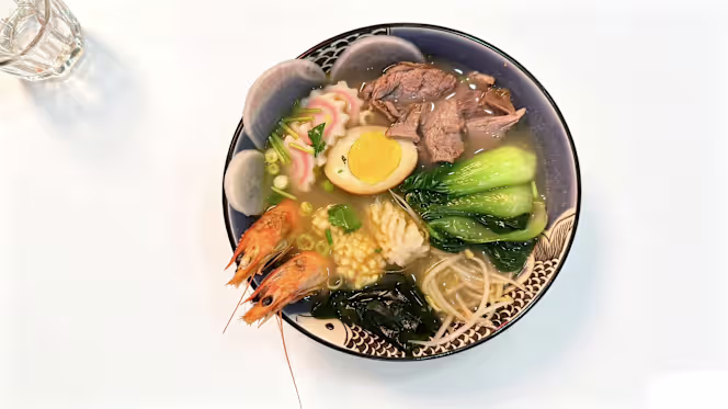 Yus noodles 星遇兰 兰州拉面 - 6