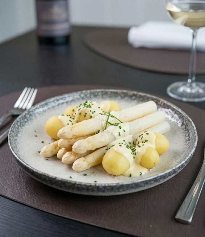 Seeblick Restaurant & Bar - 1