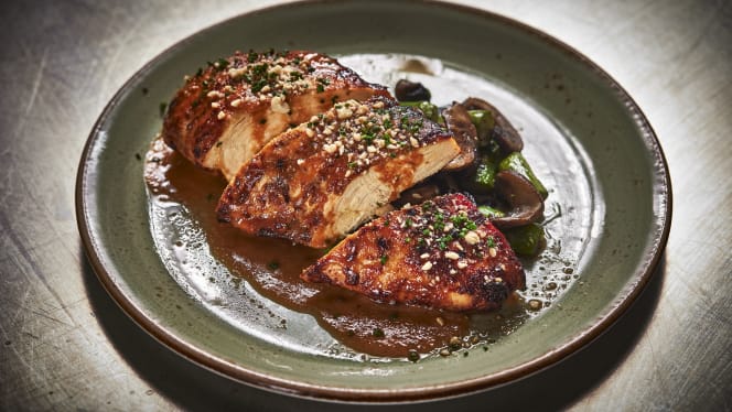 Beatnik Restaurant & Bar - 6