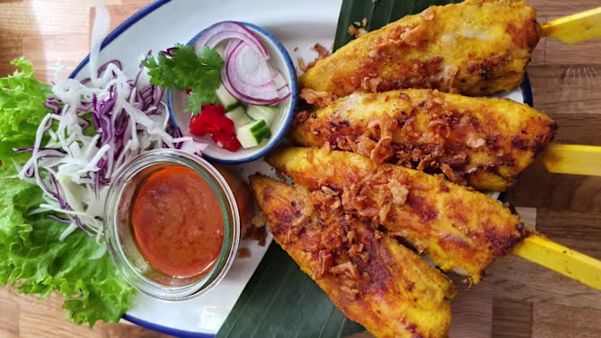 Charme Thai Bistro - 3