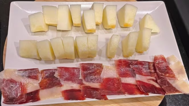 Jamón y Vino Alcalá - 2