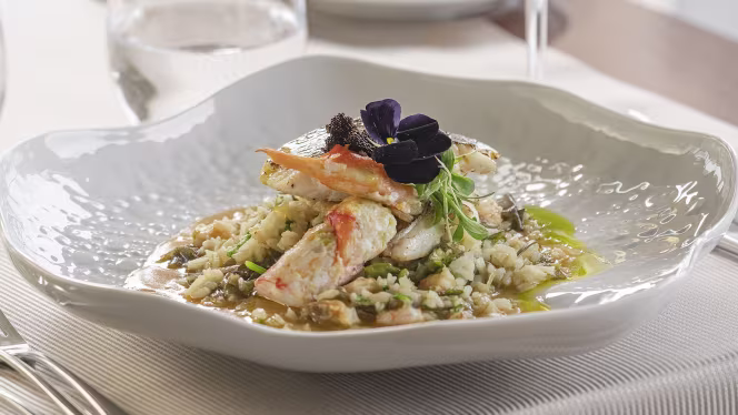 Balcony Restaurant - 7