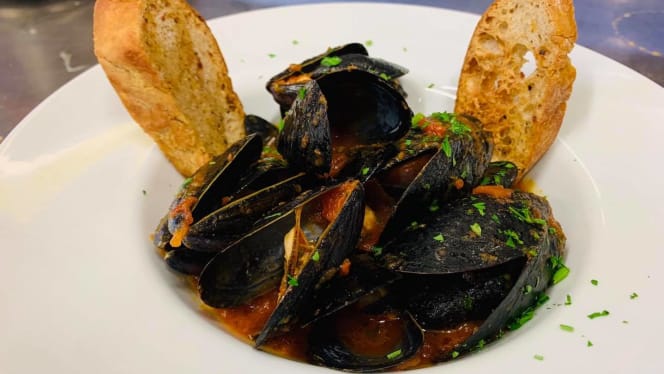 NumeroUno Trattoria Pizzeria - 5