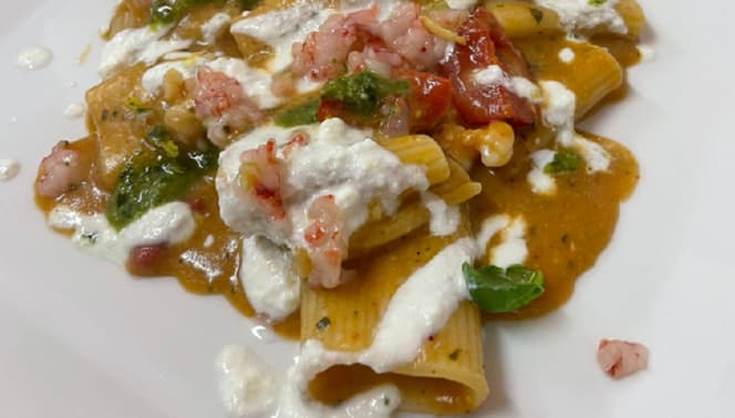 Toto & Raf Restaurant - 0