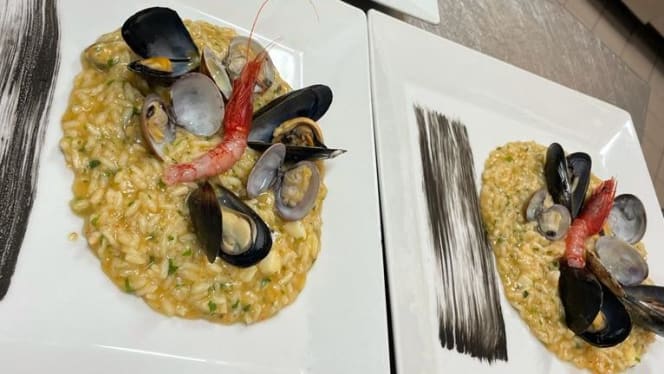 Toto & Raf Restaurant - 1