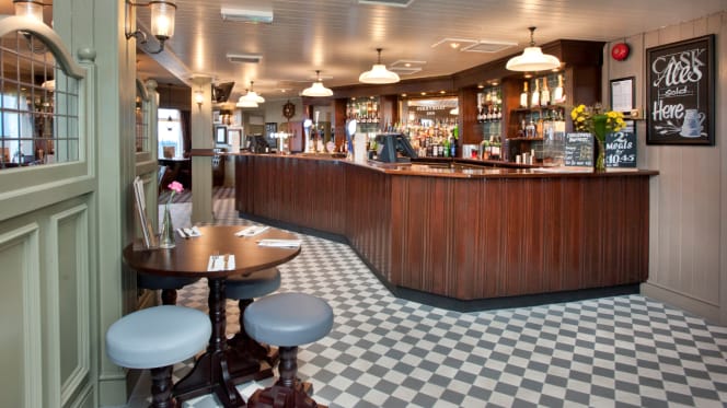 Ferryboat Inn Sinah Beach - 6