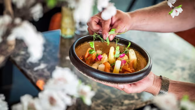 Twenty7 Aan De Maas - 1