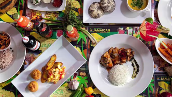 Deep Jamaican bar and grill - 8