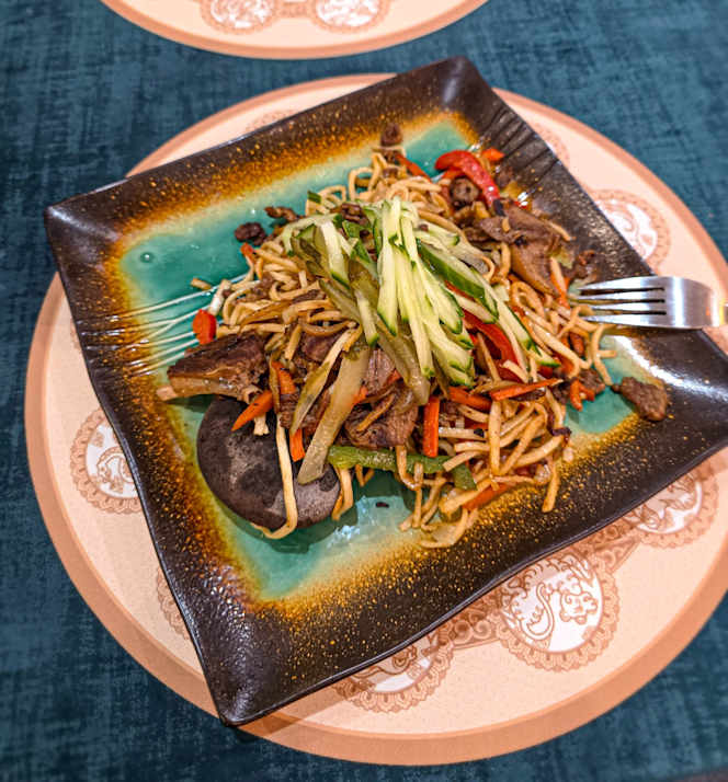 Moderne Nomade Restaurant - 1