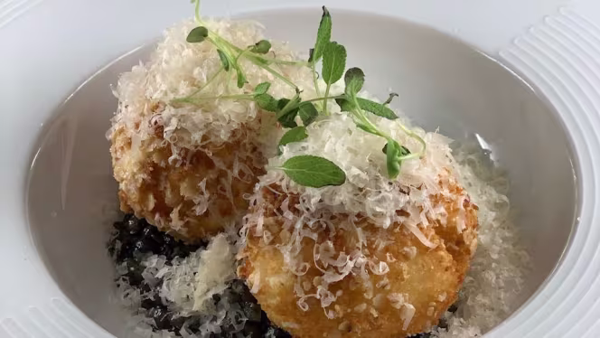 Galia - Maxim Godigna - Paris - 3