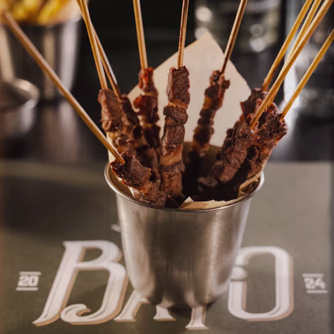 Baffo Italian Pub - 4
