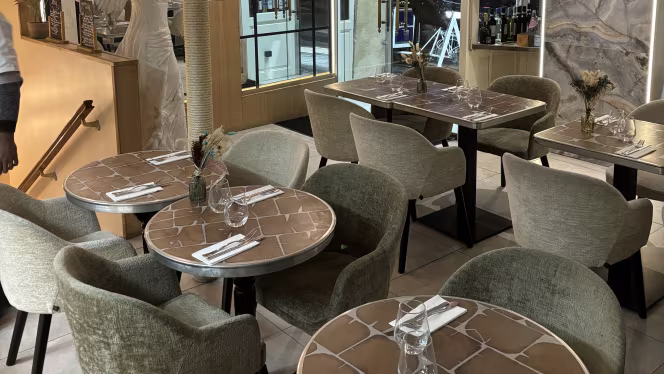 Gusto Italia -  l'Angle de la Rue - Paris - 1