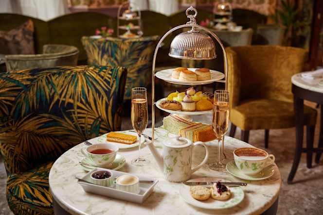 The Green Parlour at The Royal Horseguards Hotel - 9