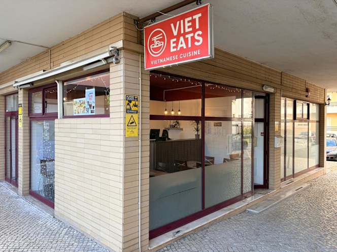Viet Eats Restaurant - 4