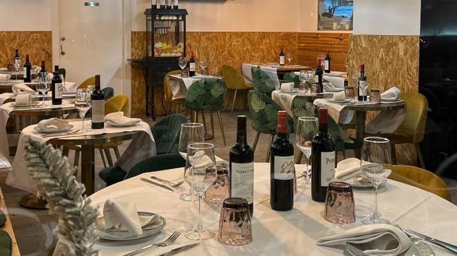 Restaurante Tenedor Y Cuchillo - 3