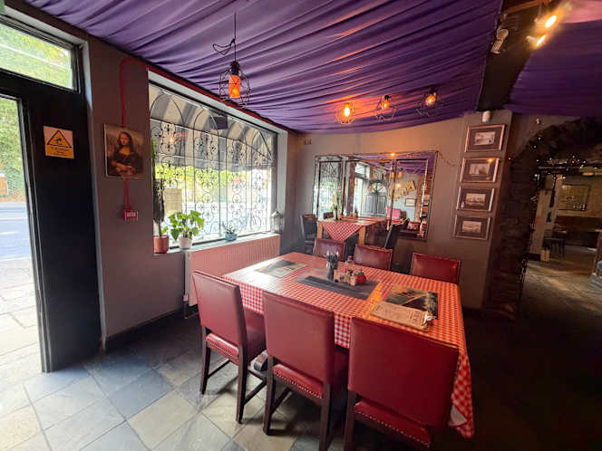 The Platform Tavern - 2