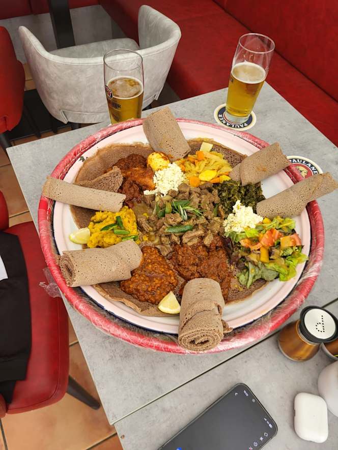 SUNSHINE - Restaurant • Bar • Café - 6