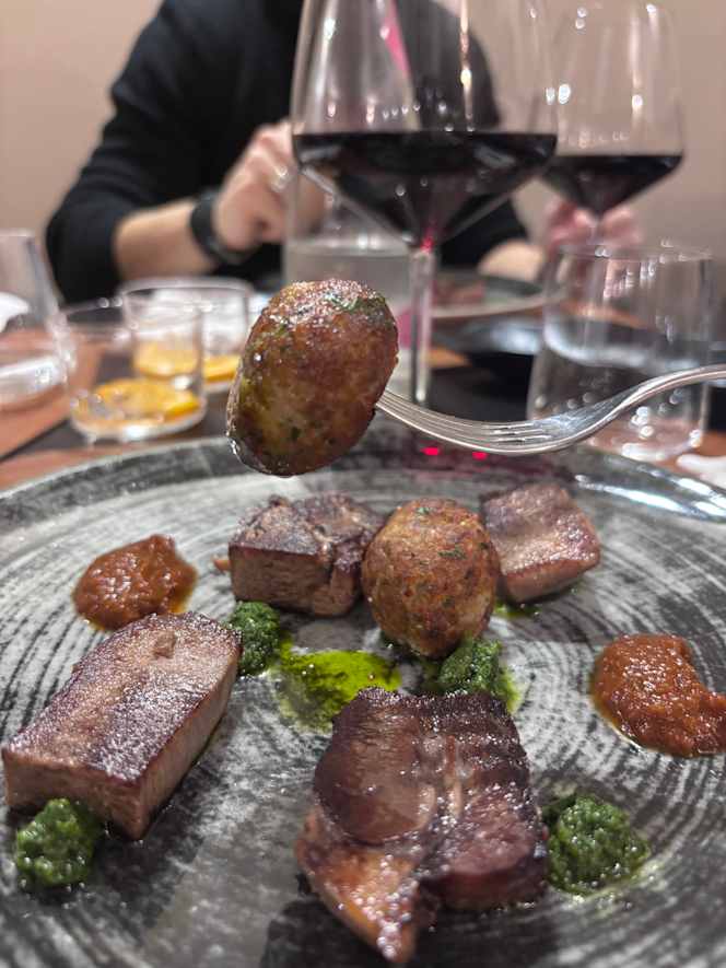 Diverso Ristorante Contemporaneo - 1