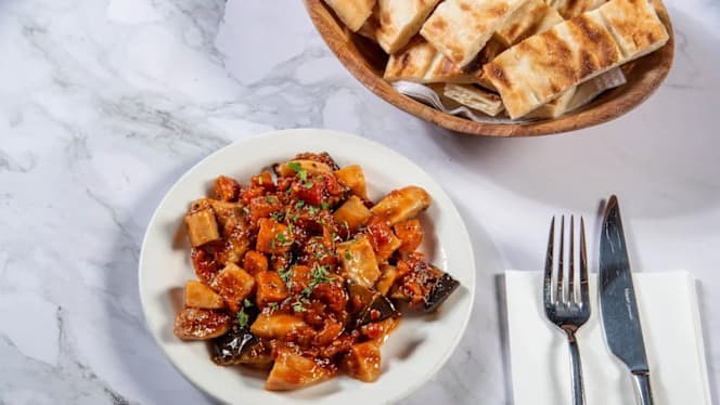 Stone Cave - London - 4