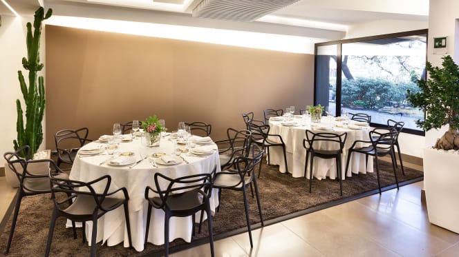 Ristorante Carducci (Hotel Mercure Villa Romanazzi Carducci) - 3