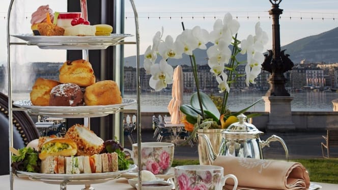 Le 17 Afternoon Tea at Hotel d’Angleterre - 1