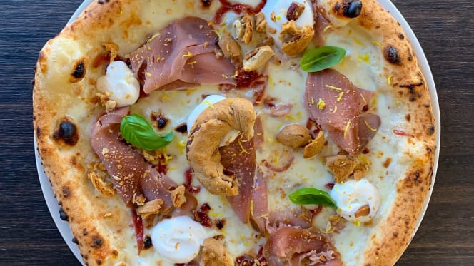 Vela Pizza e Tradizioni - Pavia - 9