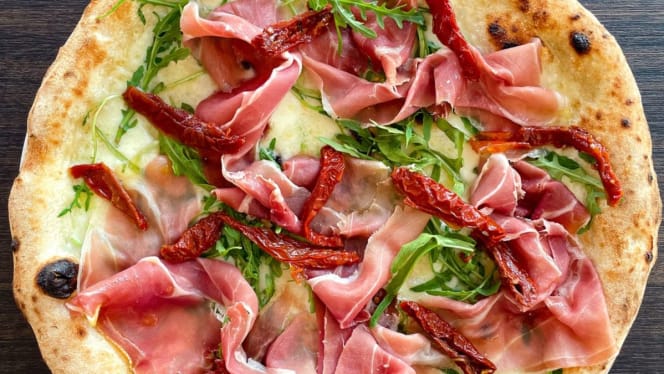 Vela Pizza e Tradizioni - Pavia - 0