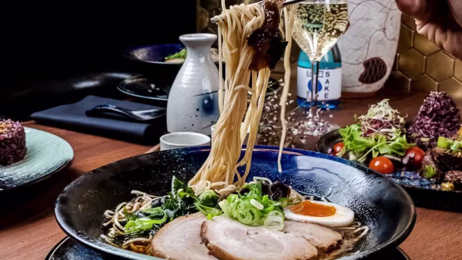 Zento - Modern Japanese Kitchen & Sushi Bar - 3