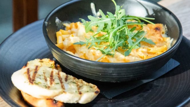 The Red Lion Hotel - 5