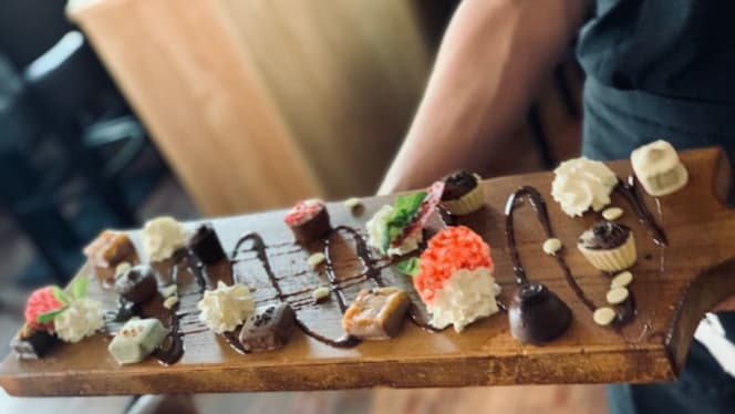 ROEST - Urban Food Bar - 8