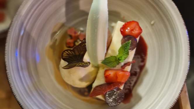 ROEST - Urban Food Bar - 4