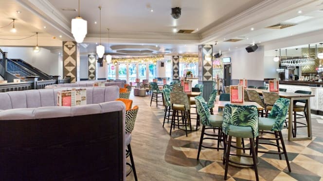 Slug and Lettuce Sutton Coldfield - 5