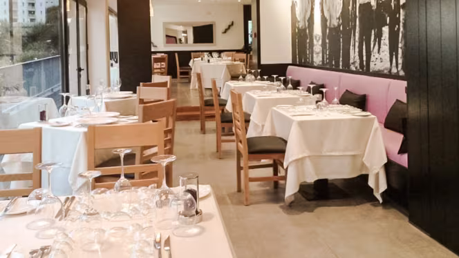 Legacy Lounge bar & Restaurant - Funchal - 2