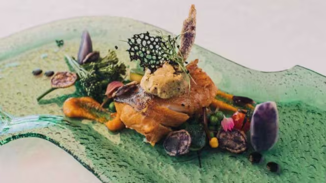 Legacy Lounge bar & Restaurant - Funchal - 4