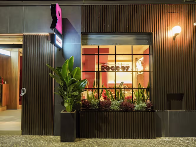 Rocco’s Restaurant - 7