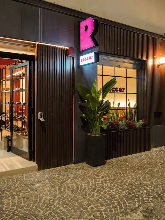 Rocco’s Restaurant - 8