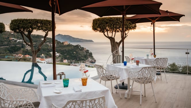 Scirocco Sunset Restaurant - 8