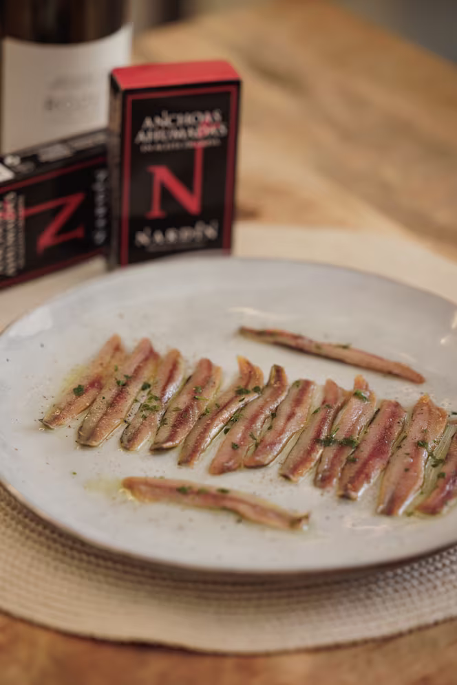 Subtil Wine Bar & Artisanal Products - 1
