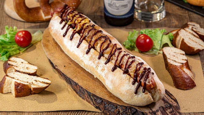 W11 Original Alpine Restaurant - 1