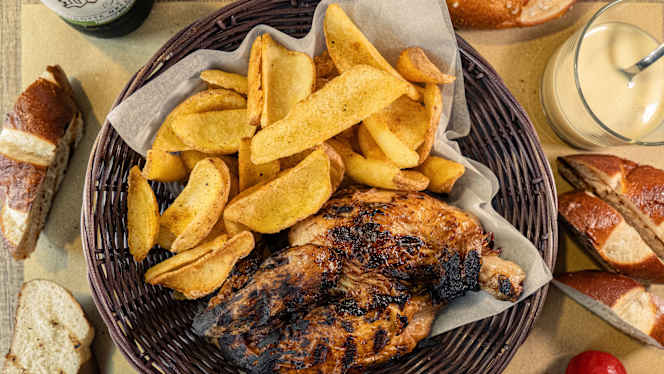 W11 Original Alpine Restaurant - 4