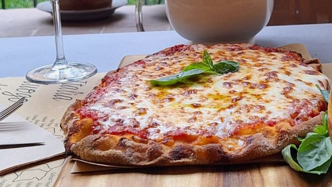 Al Chiostro della Ghiara - 1