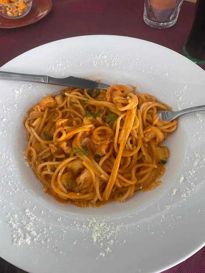 La Ola  Steakhouse - 6