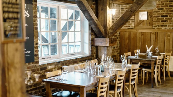 Poplars restaurant - 9