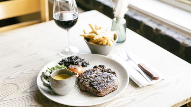 Poplars restaurant - 0