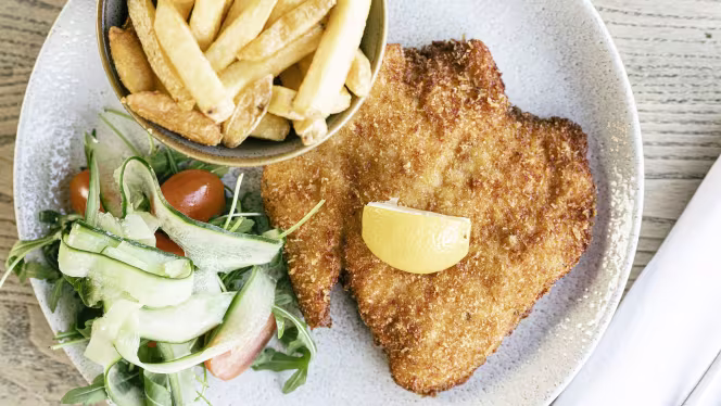 Poplars restaurant - 5