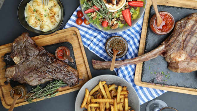 Caminito Grill Steak House - 2