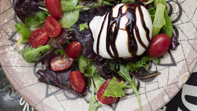 Almi - Tapas Bar Restaurant - 2